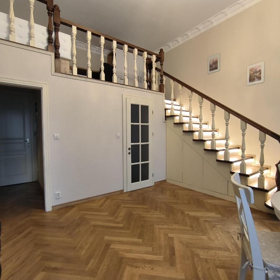Lubert Apartmany S.R.O Prag Exteriör bild